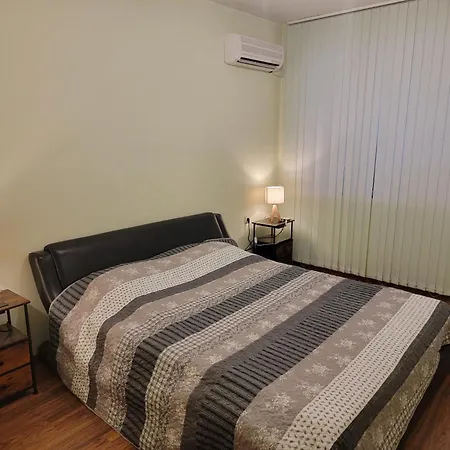 Apartment And Skyline 2br 5th Floor Walk Up Warna